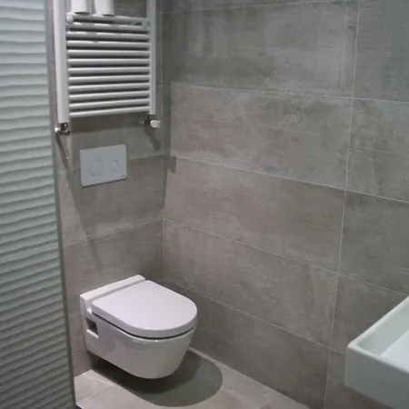 Smart Tech Plaza Flat *